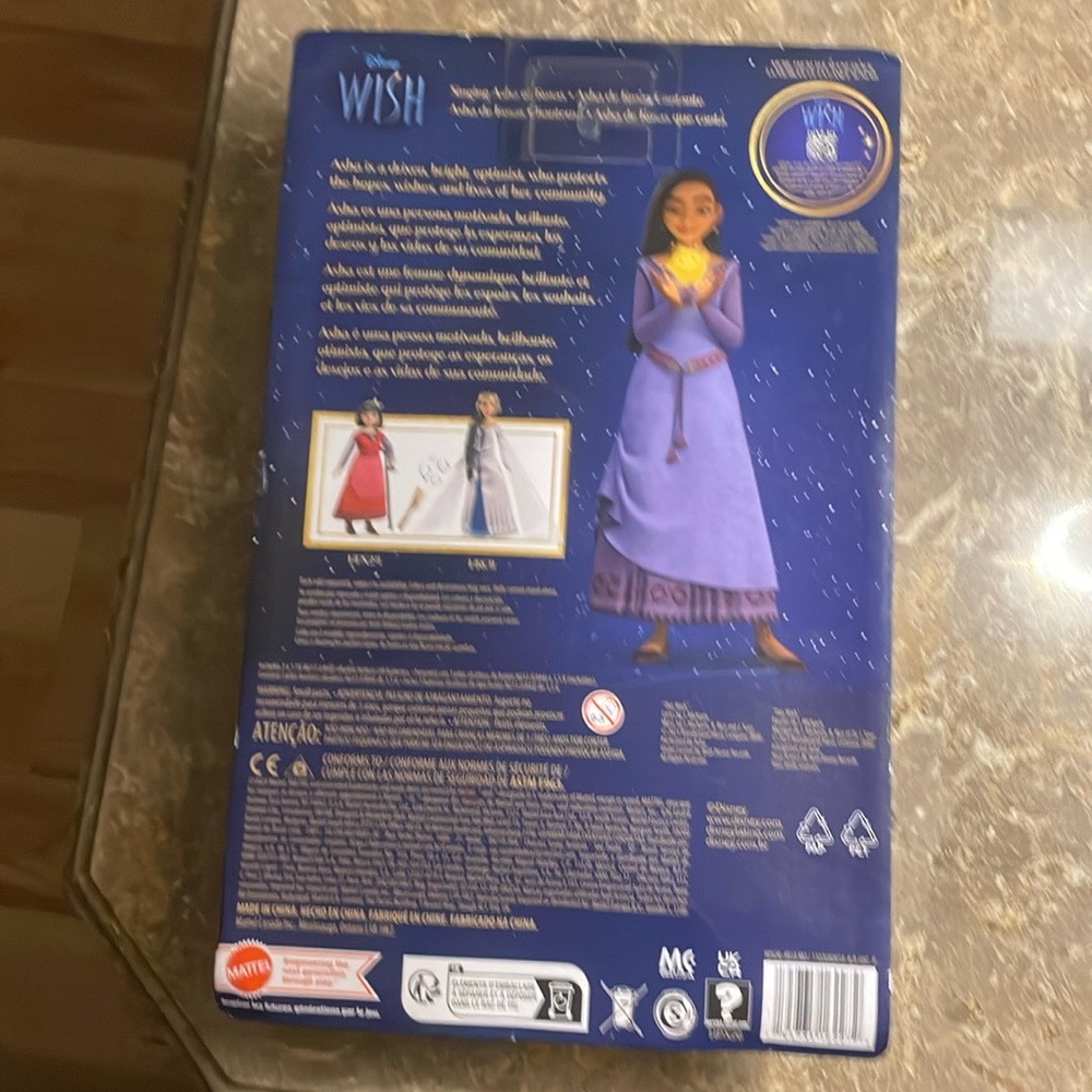 Disney Wish Asha Singing Doll with star - Picture 2 of 5